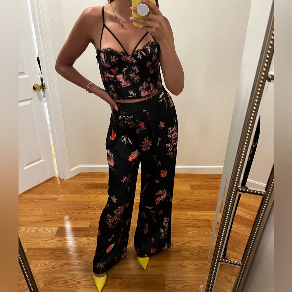 Victoria's Secret Black Floral Lace Bustier Top